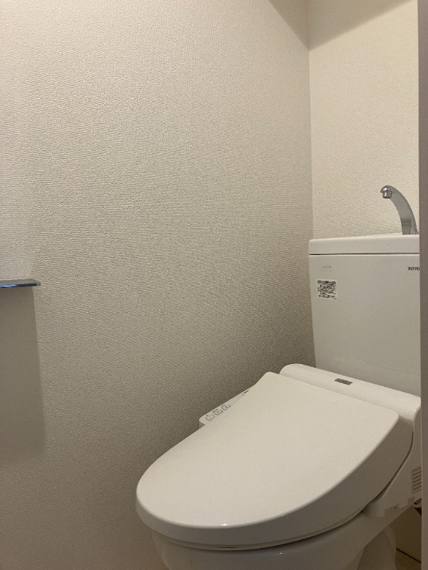 トイレ　ゆったりとした空間のトイレです