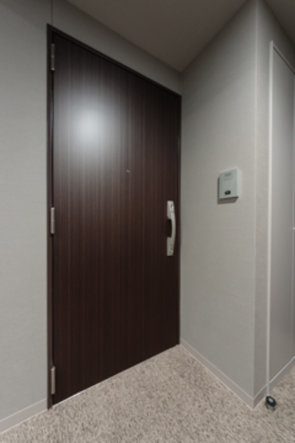 玄関　※写真は同タイプ住戸です。