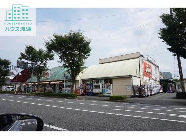 スーパー　市場バリューサンエー基山店（スーパー）まで694m