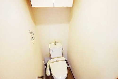 トイレ　ウォシュレット