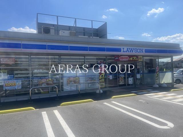 コンビニ　ローソン 川島上伊草店（コンビニ）まで828m