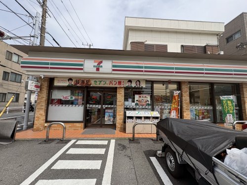 コンビニ　セブンイレブン 大東町店（コンビニ）まで115m