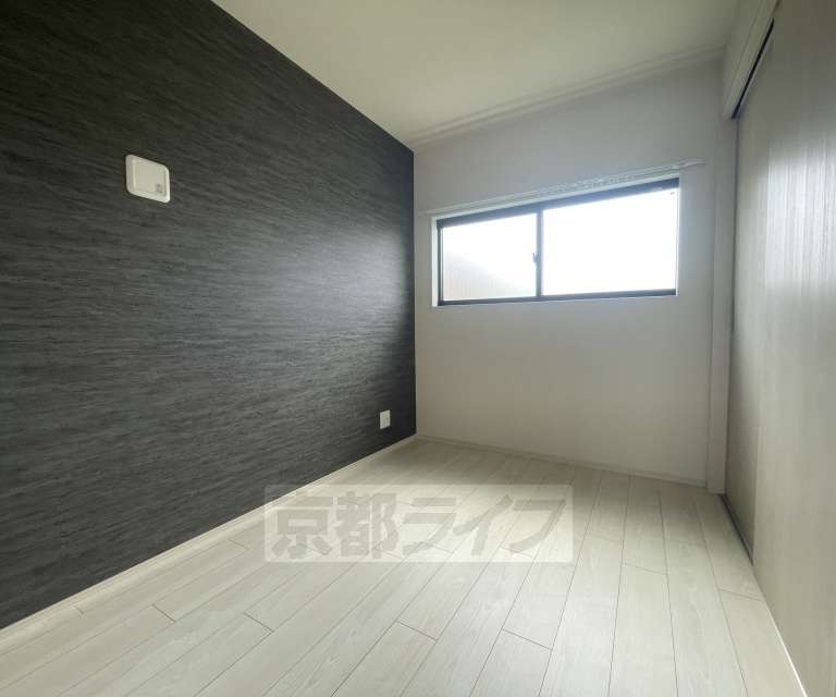 建物外観　・建築中