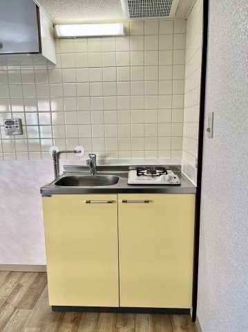 カーナヒルズのキッチン写真