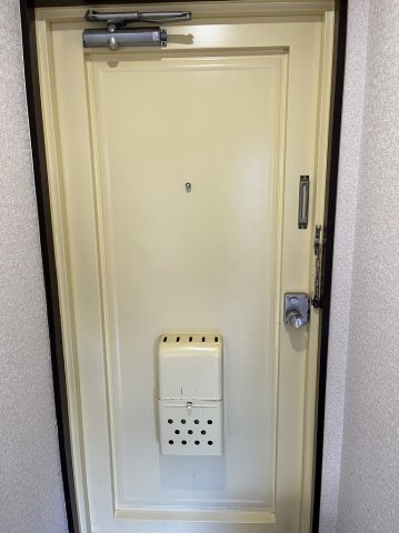 カーナヒルズの玄関写真