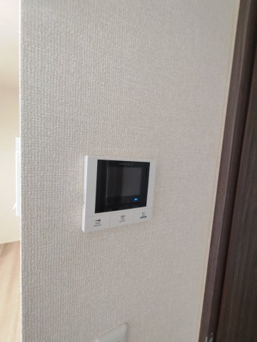 セキュリティ　TVモニター付きのインターホン