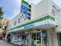コンビニ　ファミリーマート 築港店（コンビニ）まで322m