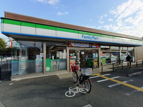 コンビニ　ファミリーマート 川口神根店（コンビニ）まで1411m
