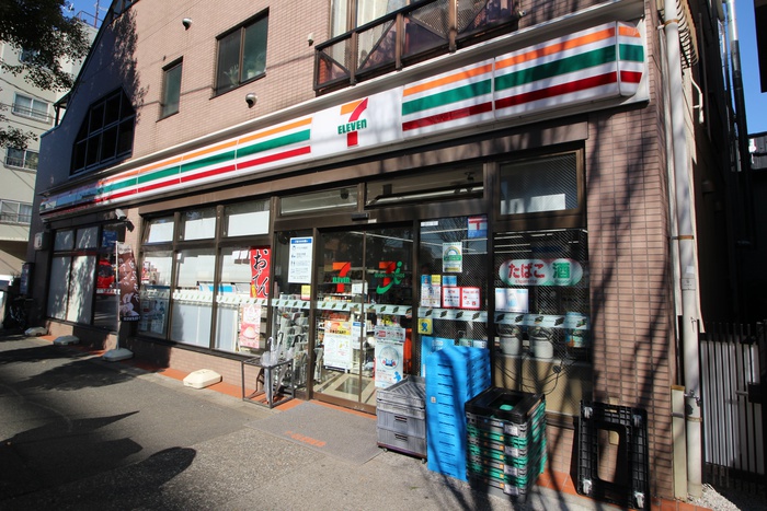 コンビニ　セブンイレブン野沢２丁目店（コンビニ）まで184m
