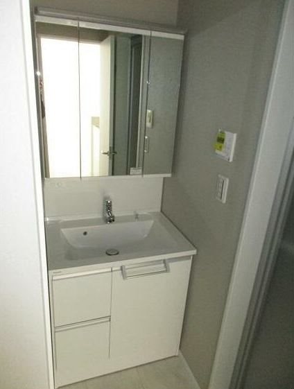 洗面設備　同建物参考写真