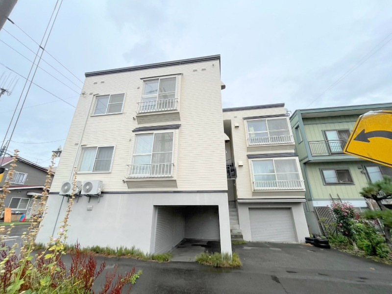 建物外観　外観写真でございます！
