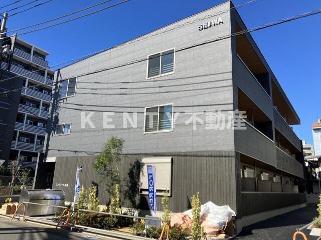 建物外観　落ち着いた雰囲気の外観です