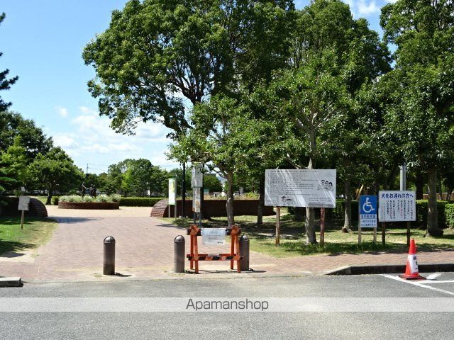 公園　美薗中央公園（公園）まで372m
