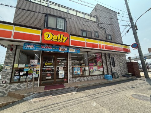 コンビニ　デイリーヤマザキ　神戸魚崎駅前店（コンビニ）まで345m