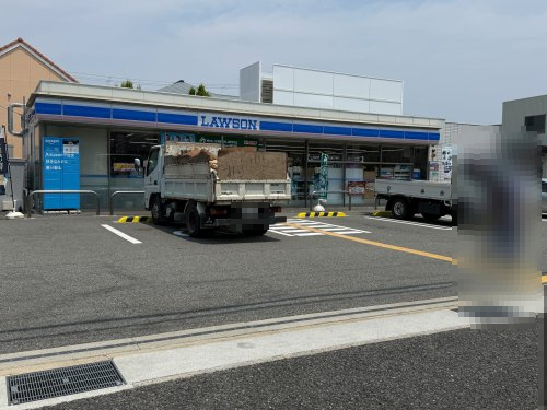 コンビニ　ローソン　神戸魚崎北町三丁目店（コンビニ）まで386m