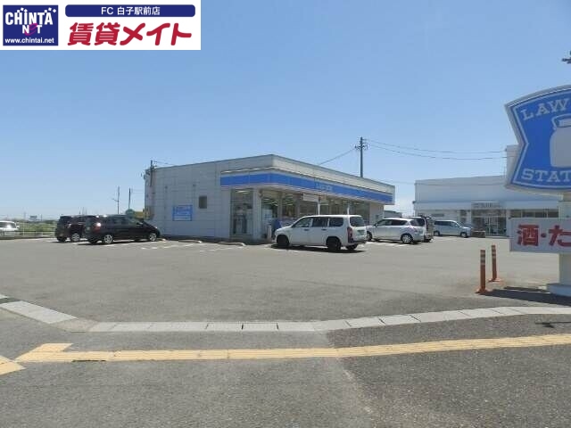 コンビニ　ローソン鈴鹿算所町店（コンビニ）まで581m