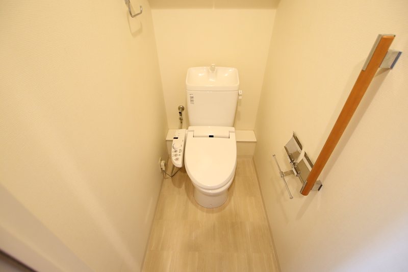 サーパスシティ今朝白弐番館ウエストウィングのトイレ写真