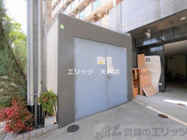 その他　エントランス
