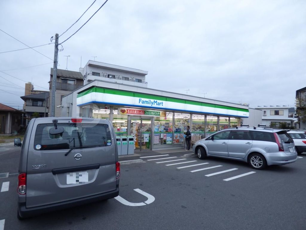 コンビニ　ファミリーマート千葉矢作町店（コンビニ）まで600m