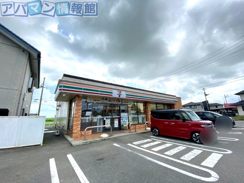 コンビニ　セブンイレブン新潟みずき野店（コンビニ）まで490m