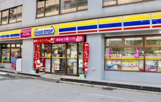 コンビニ　ミニストップ江戸川橋店（コンビニ）まで89m