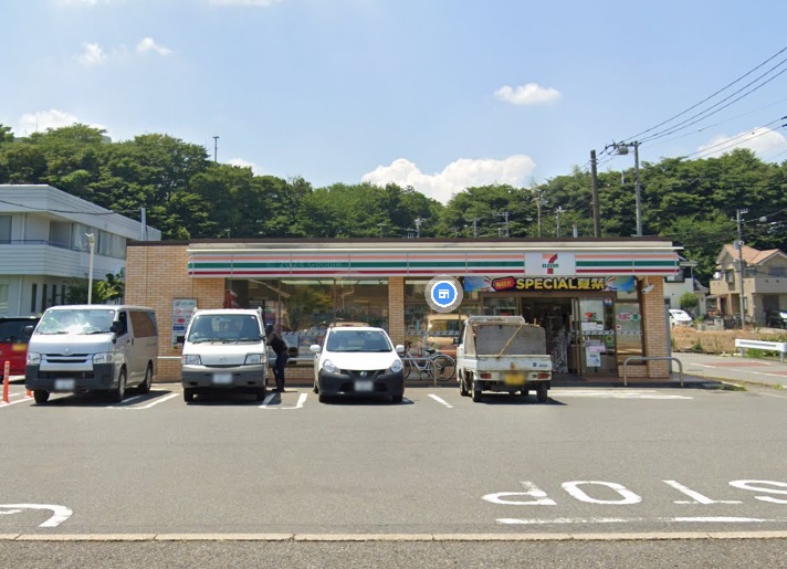 コンビニ　セブンイレブン 船橋夏見町2丁目店（コンビニ）まで304m