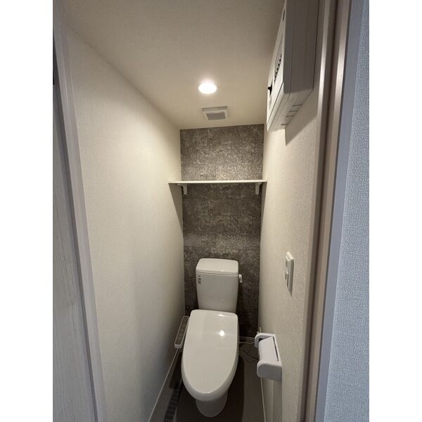 トイレ　コンパクトで使いやすいトイレです