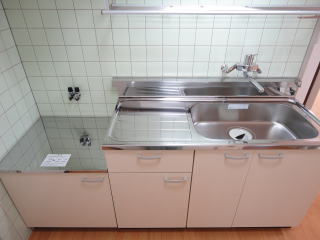 ＪＲ仙山線 東照宮駅 徒歩17分 8階建 築49年のキッチン写真