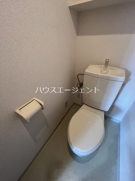 トイレ　清潔感のあるトイレ。
