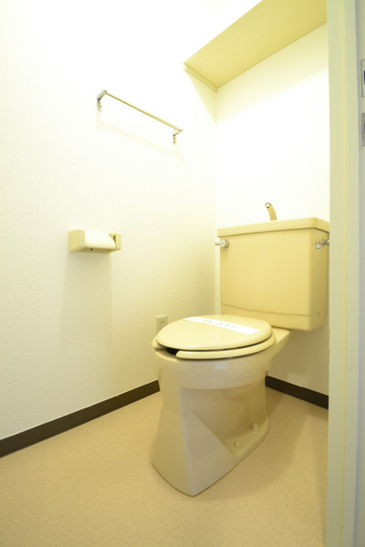 トイレ　同室参考写真