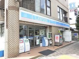 コンビニ　ローソン 茨木大住店（コンビニ）まで141m