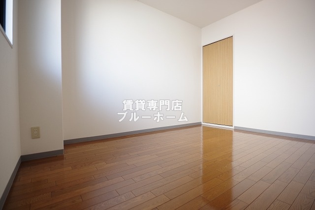 その他部屋・スペース　明るい洋室！