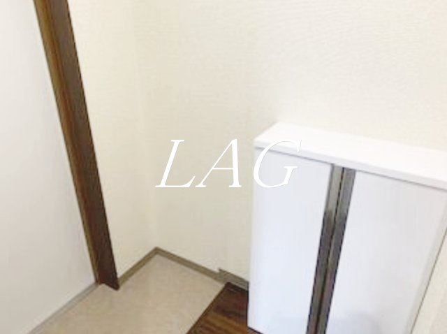 玄関　玄関です。