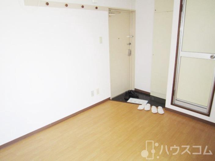 居室・リビング　荷物は最小限に！