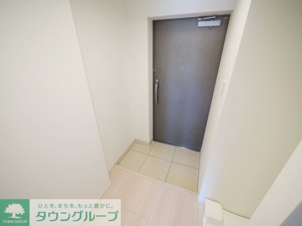 クレストタップ川崎IIの玄関写真