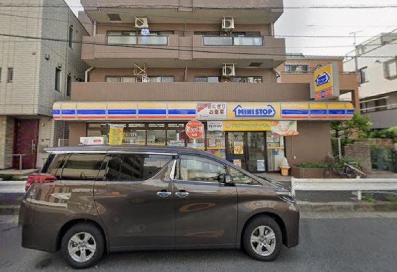コンビニ　ミニストップ 緑２丁目店（コンビニ）まで210m