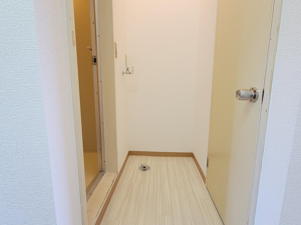 その他　洗濯機置場