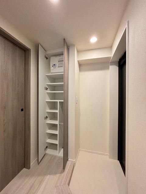 玄関　別タイプ部屋　参考写真です