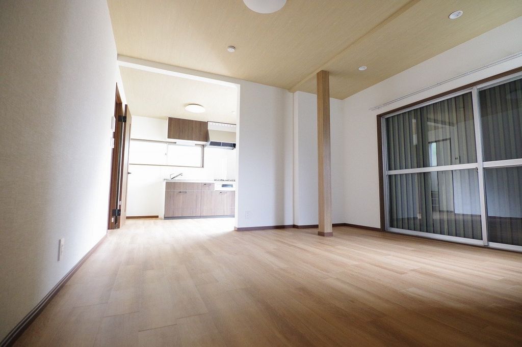 加住町貸家2の居間写真