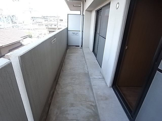 ロージェ・サノンの内装写真