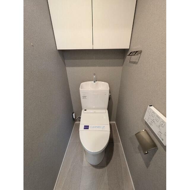 レジディア祐天寺 部屋番号:0320のトイレ写真