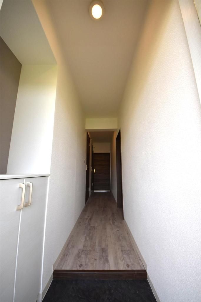 ノムラマンションの玄関写真