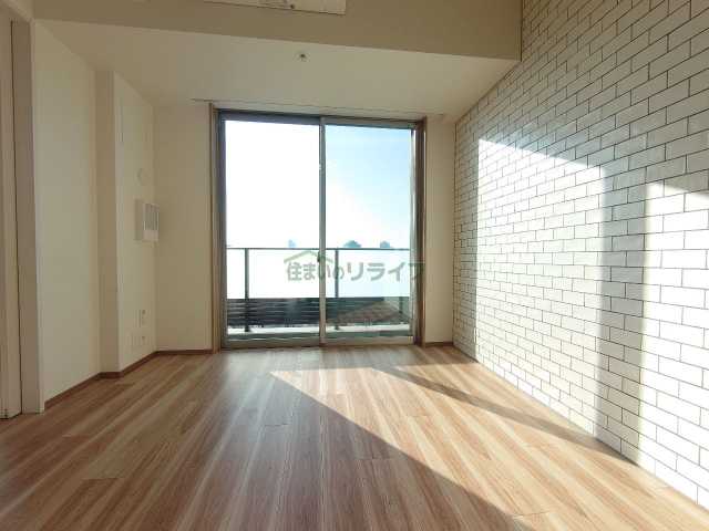 ブランシエスタ白山の居間写真