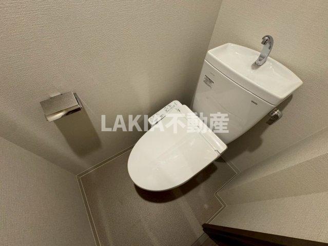 プレサンス天王寺デルニエのトイレ写真