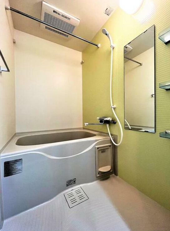 バス・シャワールーム　別部屋参照写真