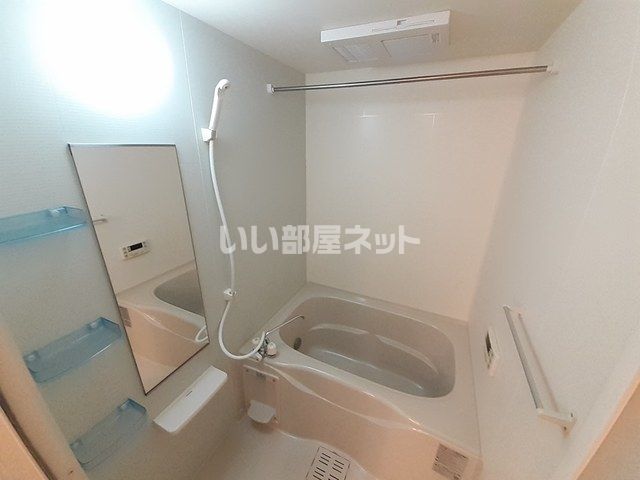 グラース メゾン Aの風呂写真