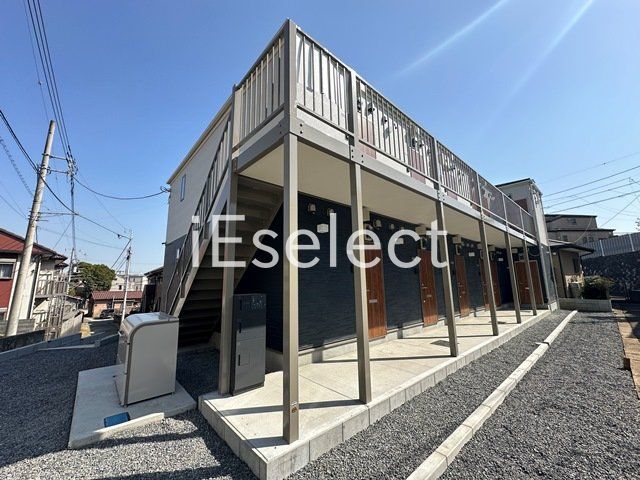 建物外観　閑静な住宅街に立地