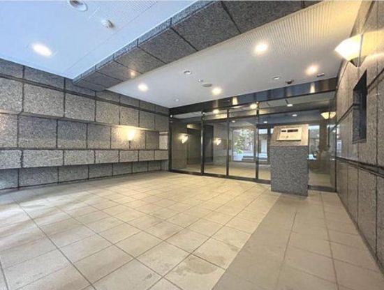 都営新宿線 浜町駅 徒歩3分 11階建 築23年の外観写真