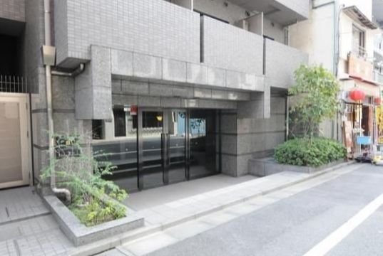 都営新宿線 浜町駅 徒歩3分 11階建 築23年の外観写真