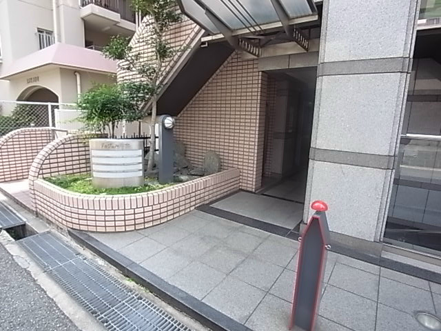 ドゥヴェル甲南の外観写真